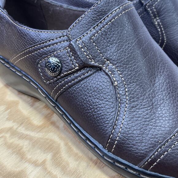 Clarks Cora Poppy Womens Loafers Brown Leather Casual Slip On Flat Shoes Size 8M - Picture 8 of 11